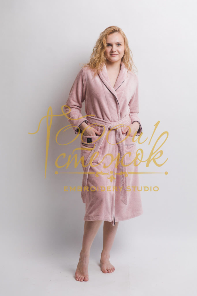 РАСПРОДАЖА! Женский халат без капюшона Trendy категории 